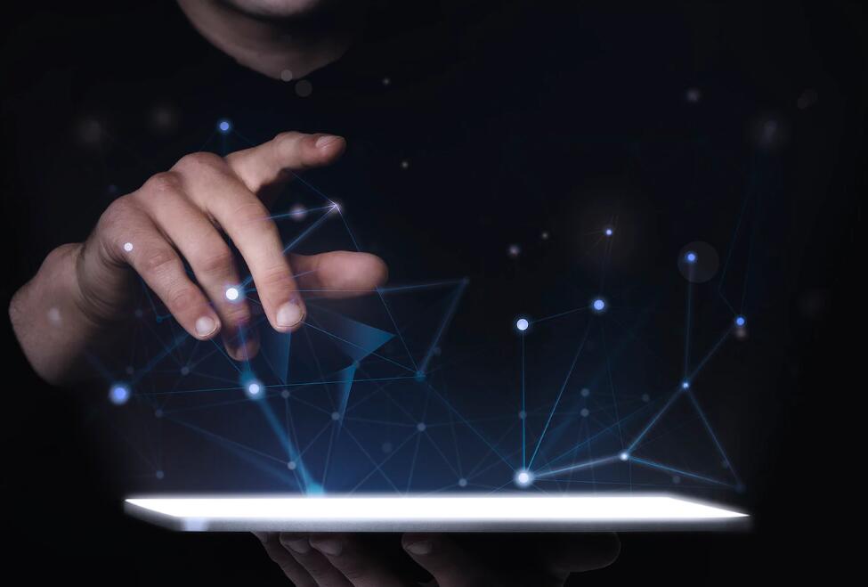 买什么手机好性价比高2022年 性价比高的手机推荐